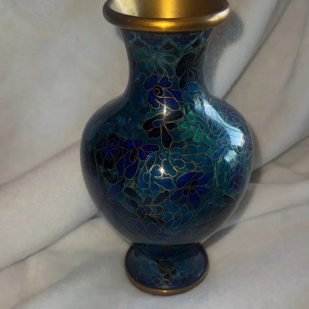 Vintage Chinese Cloisonne Vase Blue Floral Enamel Brass Accents 8 Inch Decor